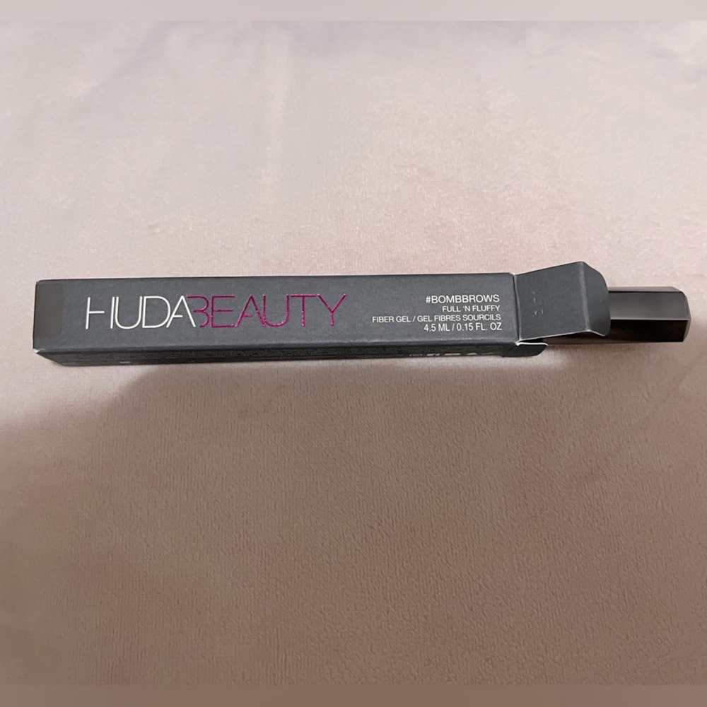 HUDA BEAUTY Brow Gel